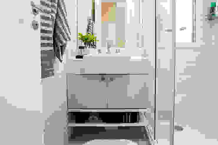 Amanda Pinheiro Design de interiores Modern bathroom