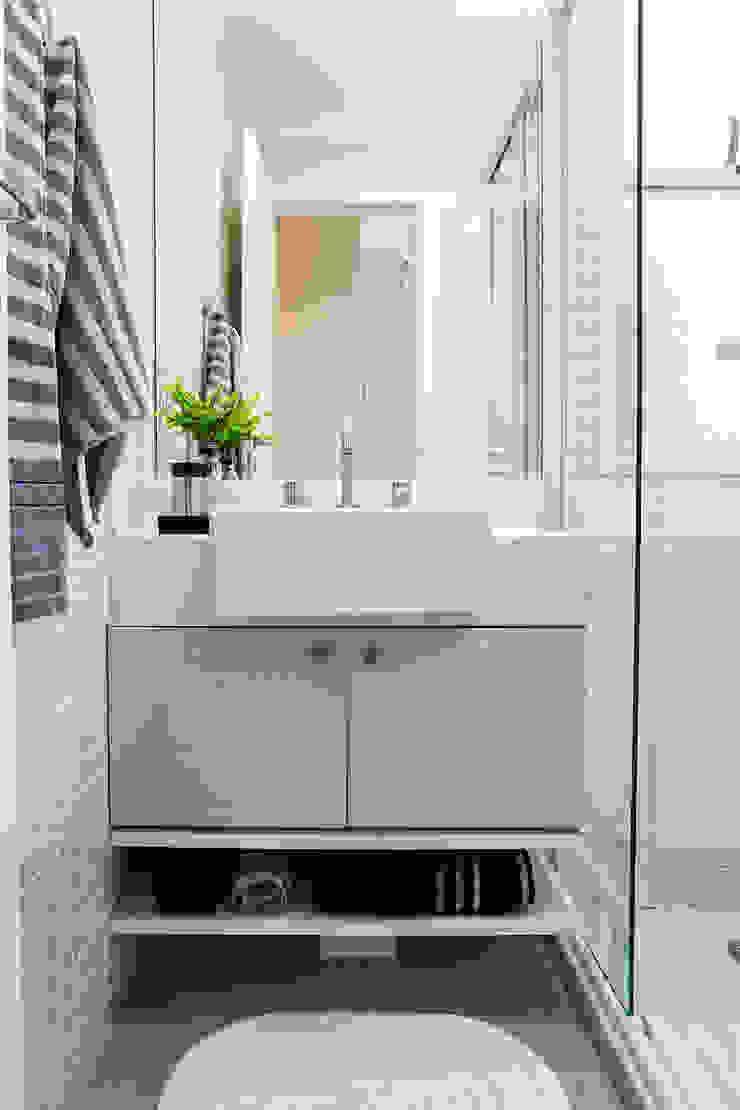 Amanda Pinheiro Design de interiores Modern bathroom