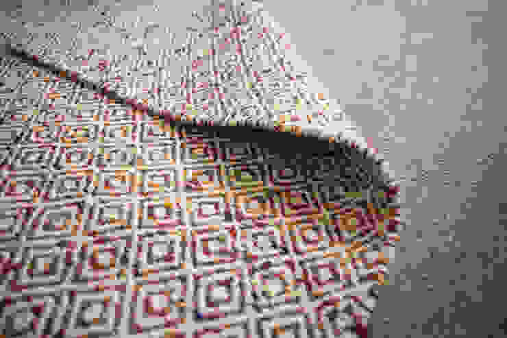 januari abstract Verlichting Je tapijt of vloerkleed met spuitverf een nieuwe look geven | homify