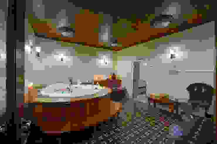 Casas de banho rústicas por RRdesign Rústico