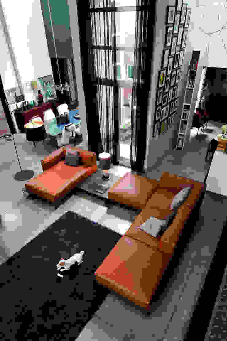 Industrial design - Doimo sofas -Metropolis, IMAGO DESIGN IMAGO DESIGN Industriale Wohnzimmer Sofas und Sessel