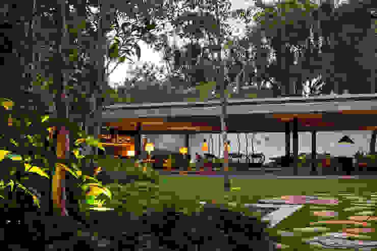 Casas modernas por Studio MK27 Moderno