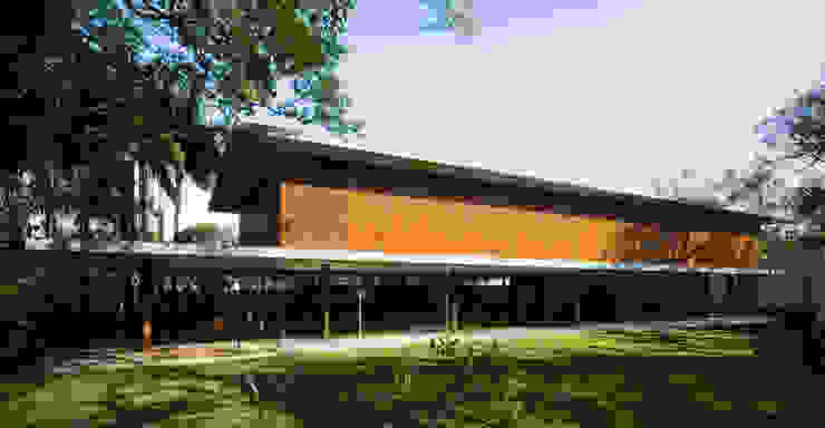 Studio MK27 Modern Houses