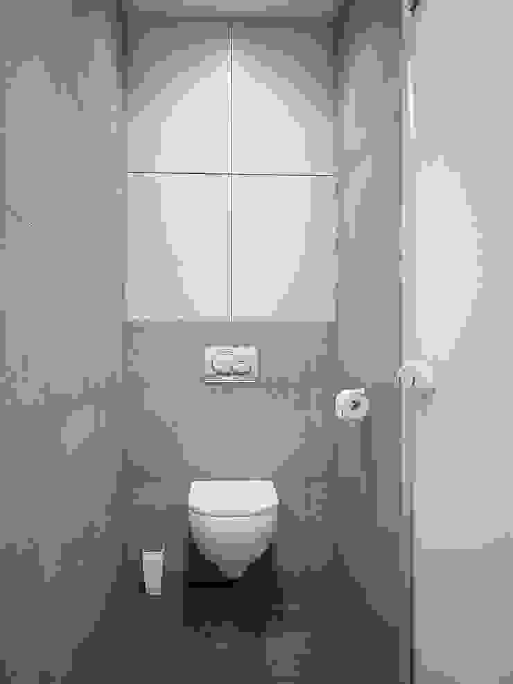 Casas de banho modernas por Tatiana Zaitseva Design Studio Moderno