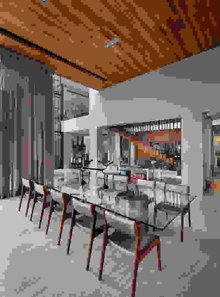 C Cúbica Arquitectos Їдальня