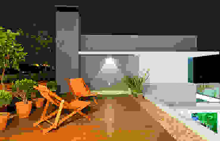 ANDRÉ PACHECO ARQUITETURA Terrace