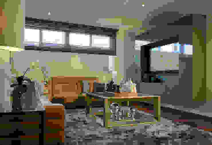 homify Salon moderne Bois Gris