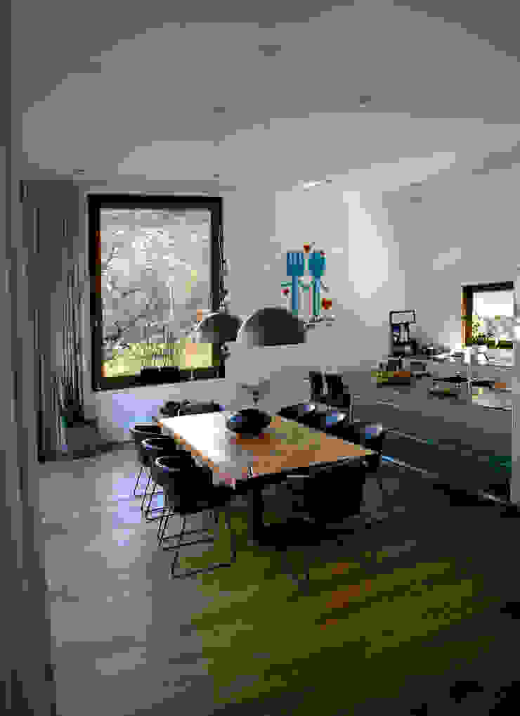 bw1 architekten Dapur Modern