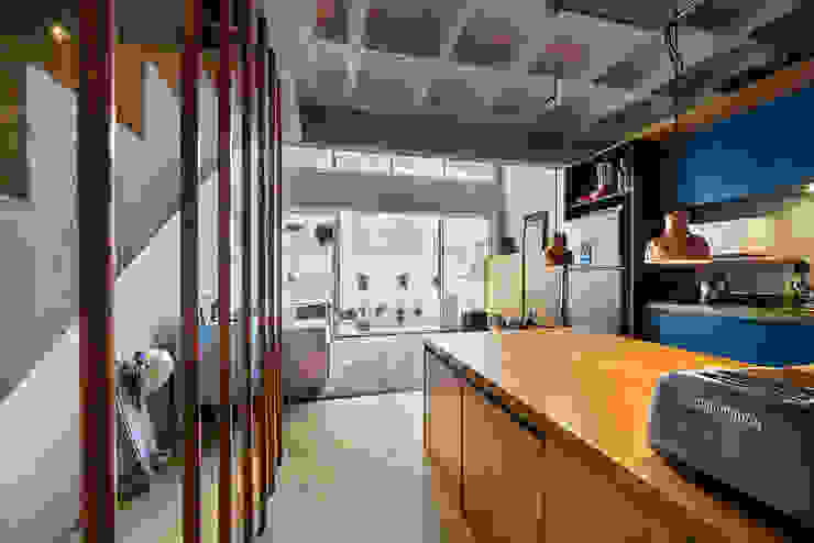 Casa100 Arquitetura Dapur Modern
