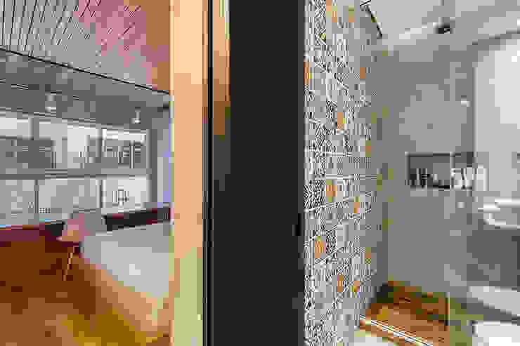 Casa100 Arquitetura Kamar Mandi Modern