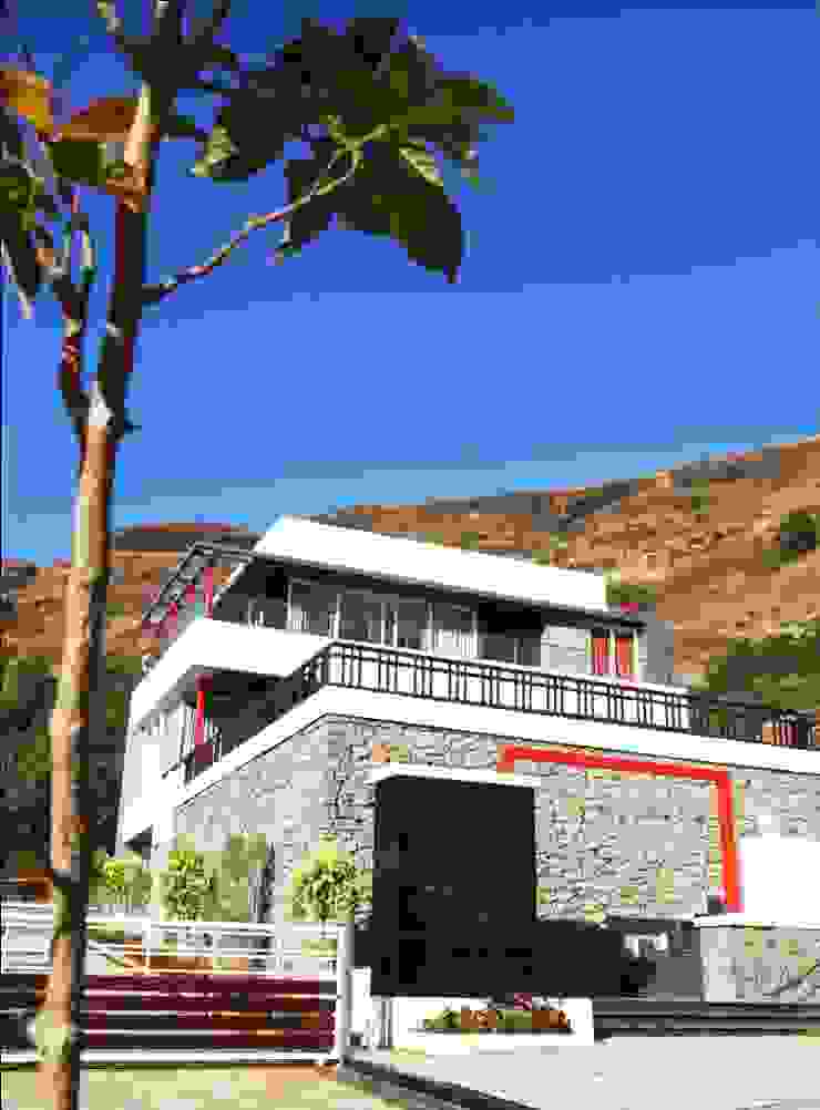 SKI Villa @ Aamby Valley, Lonavala, Pune, GreenLounge GreenLounge Modern houses