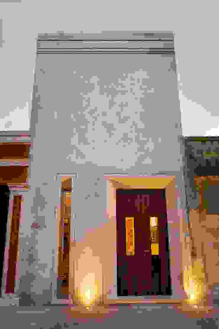 por HPONCE ARQUITECTOS Moderno