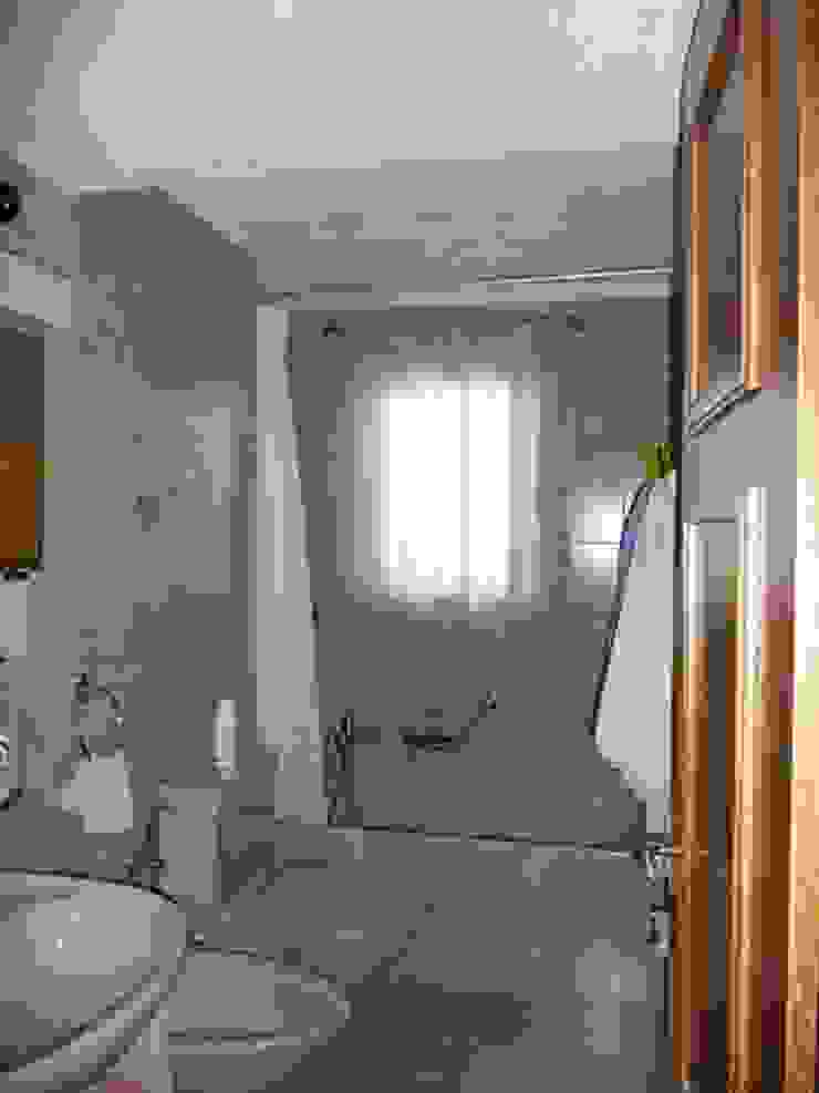 Modern bathroom by VITTORIO GARATTI ARCHITETTO Modern