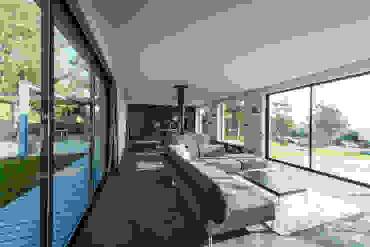 Wohnraum PLANET architects Moderne Wohnzimmer