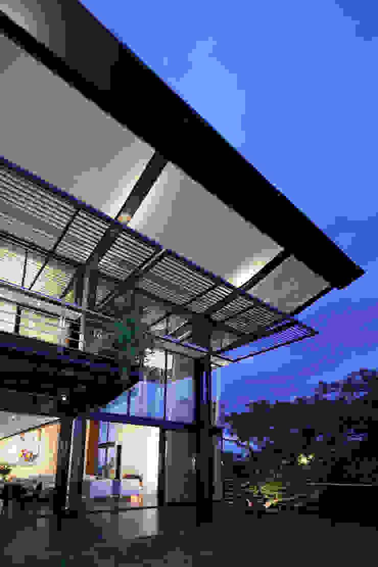 grupoarquitectura Minimalist houses