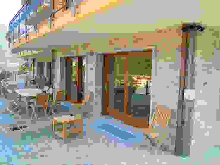 PietraNova srl Rustic style house