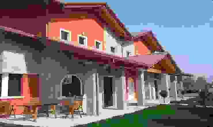 PietraNova srl Rustic style house