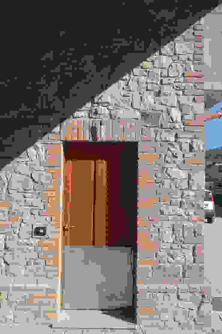 PietraNova srl Rustic style house