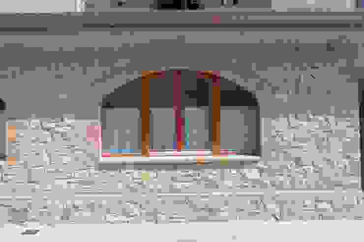 PietraNova srl Rustic style house