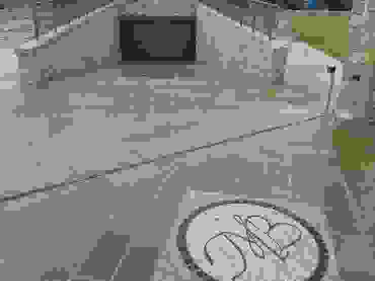 PietraNova srl Rustic style corridor, hallway & stairs