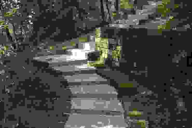 PietraNova srl Modern style gardens