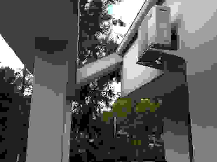 Modern houses by acertus Modern