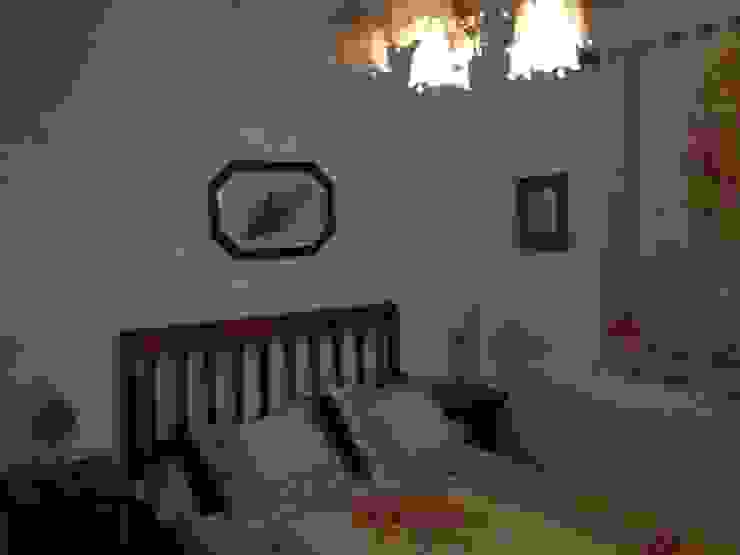 Modern style bedroom by acertus Modern