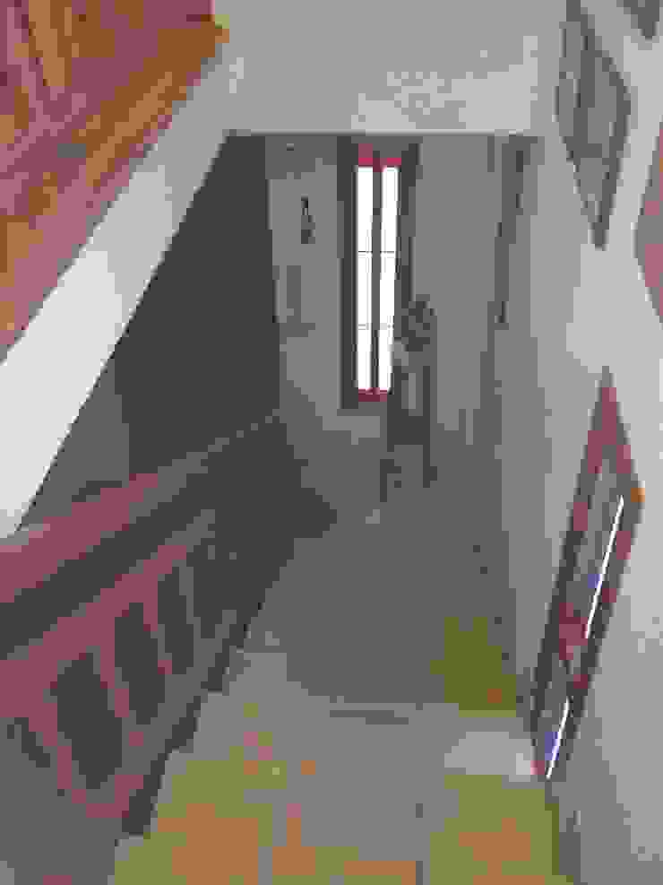 Modern Corridor, Hallway and Staircase by acertus Modern