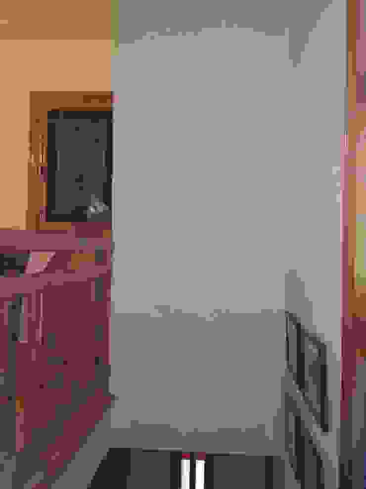 Modern Corridor, Hallway and Staircase by acertus Modern