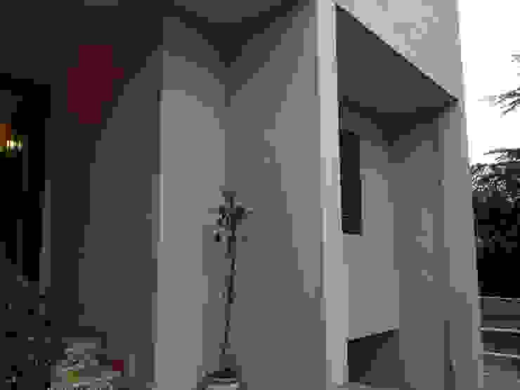 Modern houses by acertus Modern