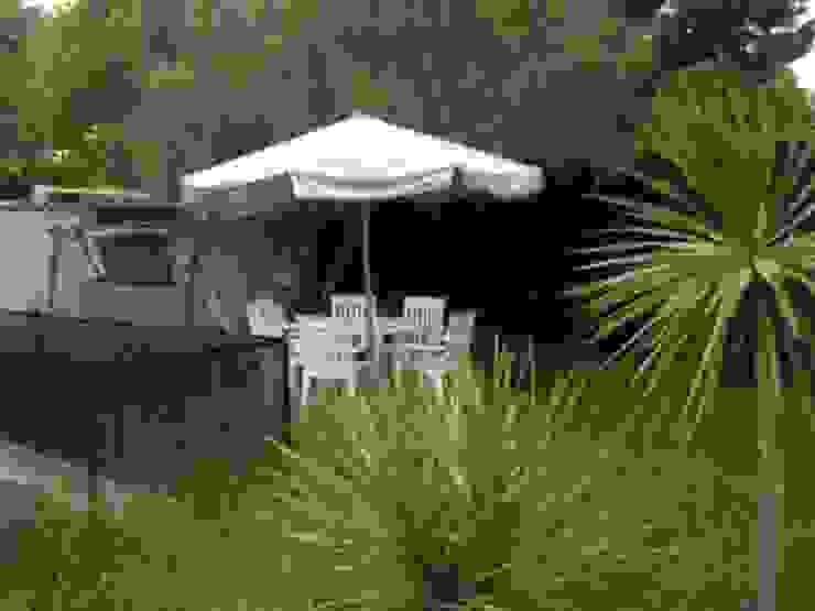 Modern houses by acertus Modern