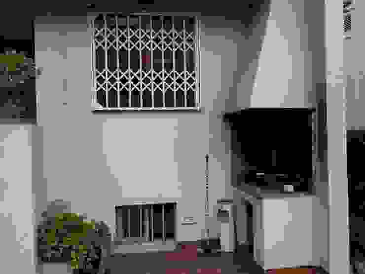 Modern houses by acertus Modern