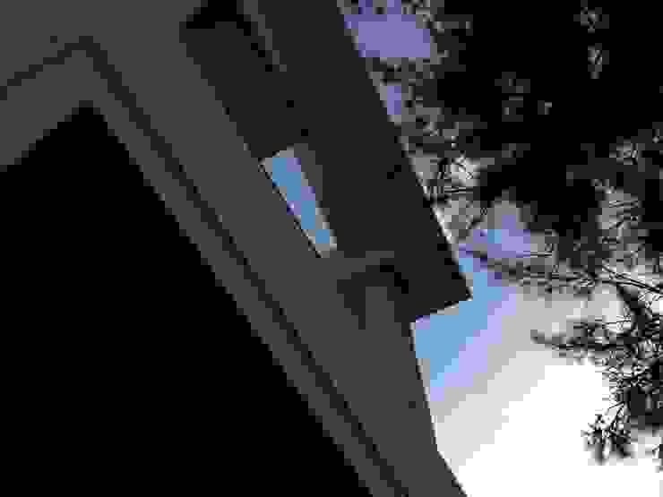 Modern houses by acertus Modern