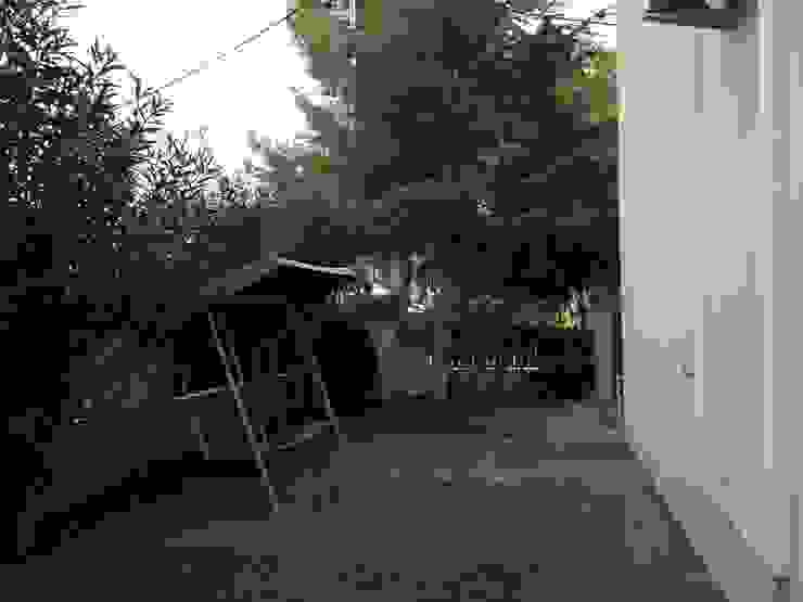 Modern houses by acertus Modern