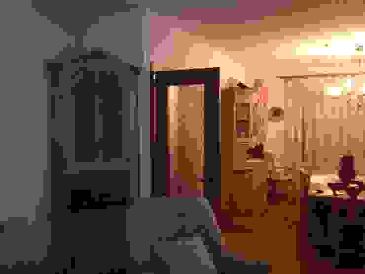 Modern dining room by acertus Modern