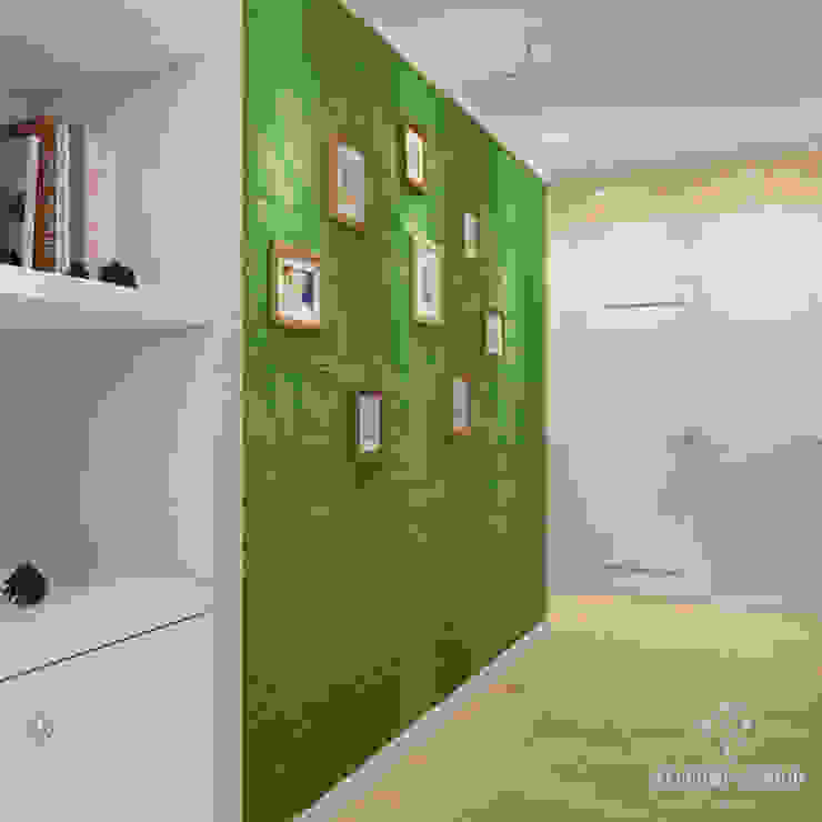 Scandinavian style corridor, hallway& stairs by Мастерская дизайна Welcome Studio Scandinavian
