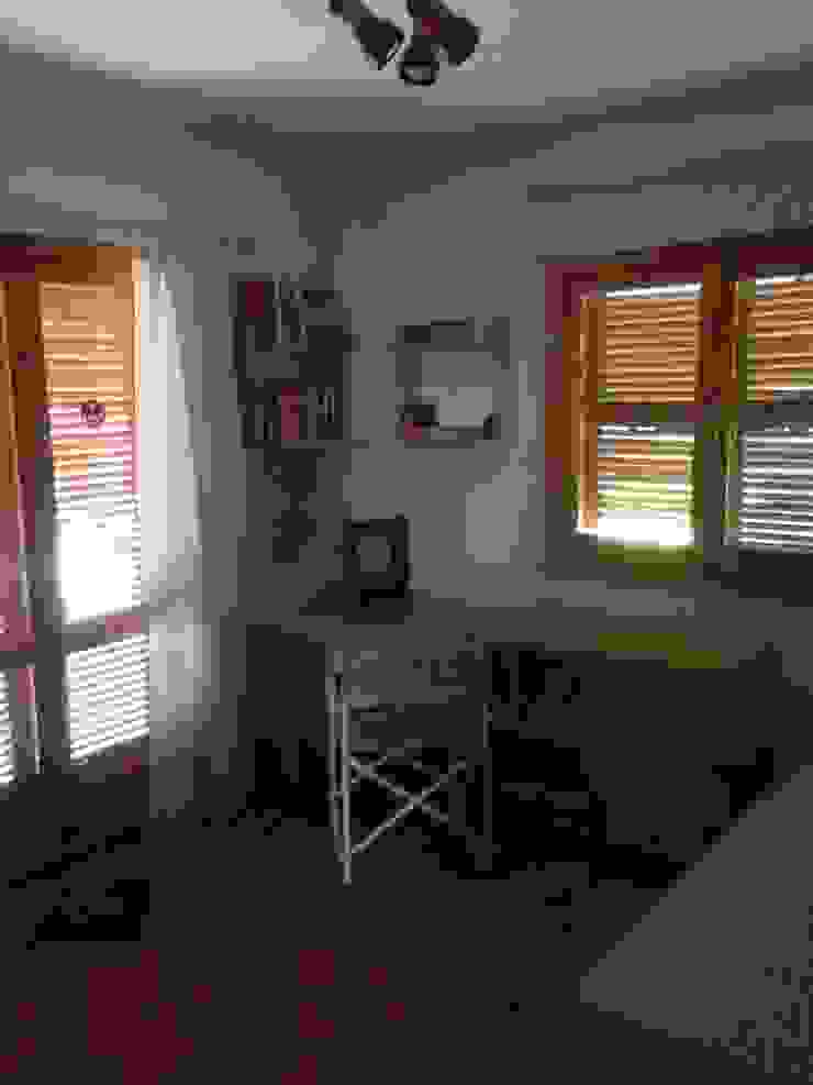 Modern style bedroom by acertus Modern