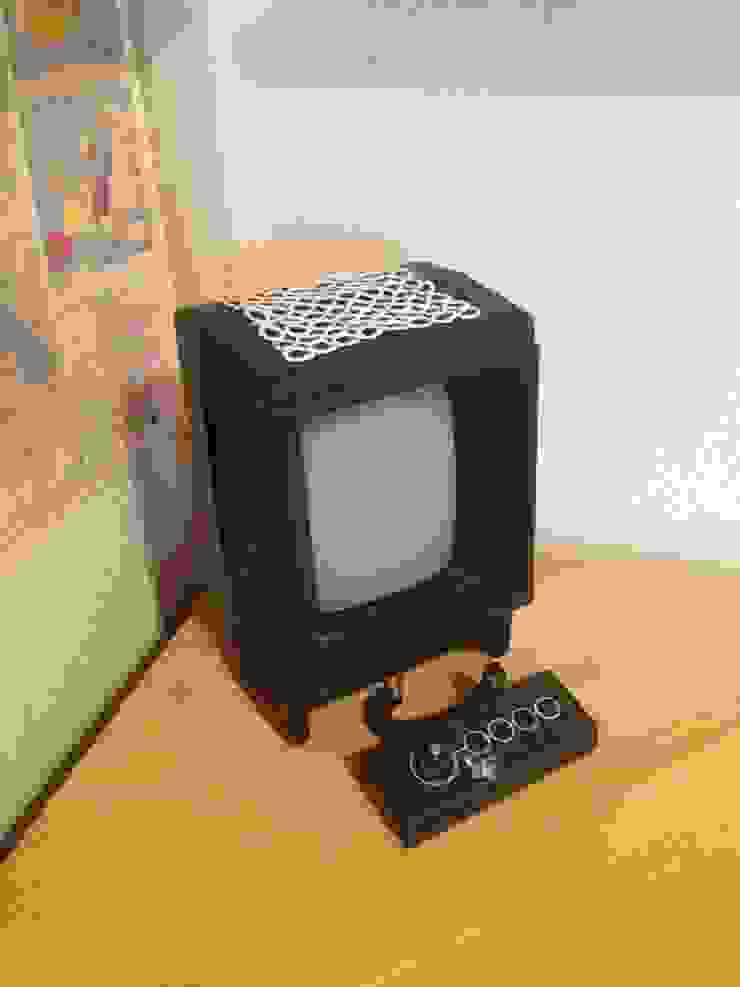 Modern style bedroom by acertus Modern