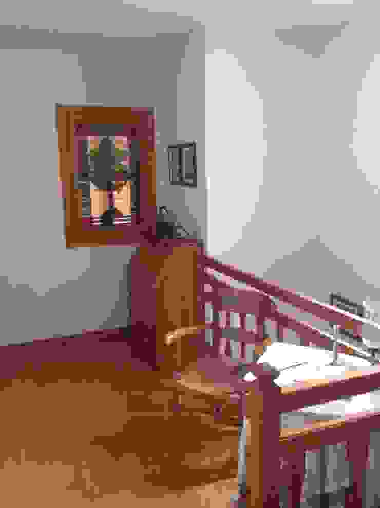 Modern style bedroom by acertus Modern