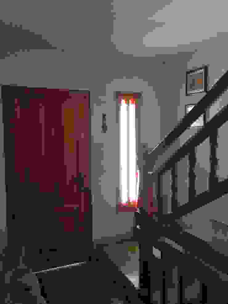 Modern Corridor, Hallway and Staircase by acertus Modern