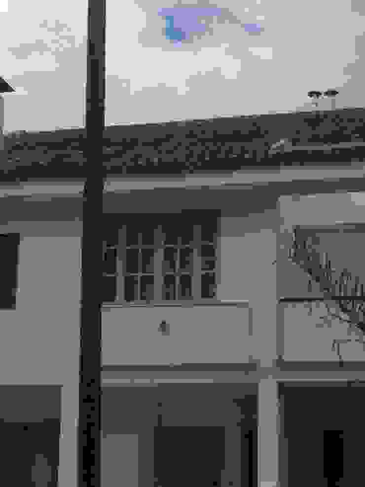 Modern houses by acertus Modern