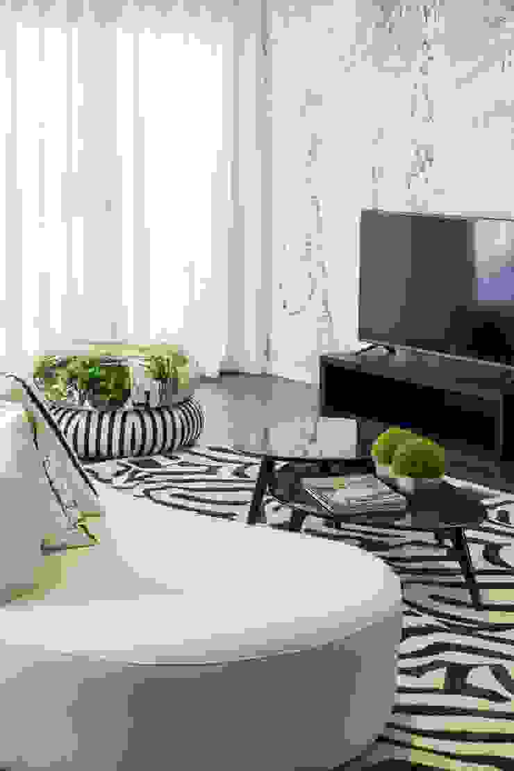  tropical por Movelvivo Interiores, Tropical   