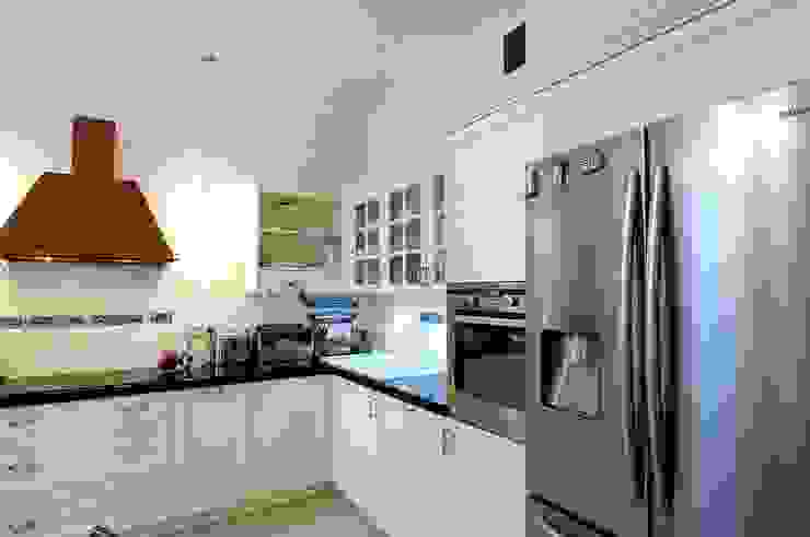 ARTEMA PRACOWANIA ARCHITEKTURY WNĘTRZ Kitchen