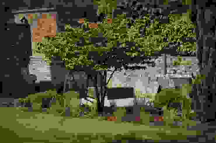 Stylowy a zarazem nowoczesny od Green Point Garden Design