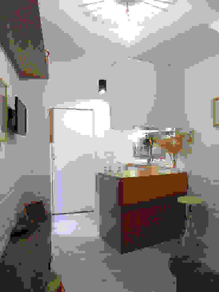 Remodelação T1 Alojamento Local . Alfama, atelier B-L atelier B-L Kitchen