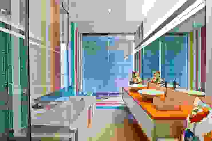 Kids Bathroom Viterbo Interior design Kamar Mandi Gaya Eklektik