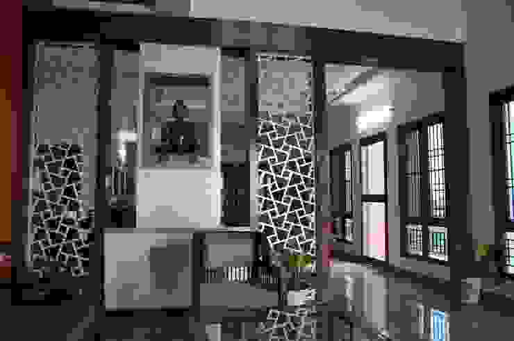 Dr.Z.S.'s Residential House DESIGNER GALAXY Modern living room