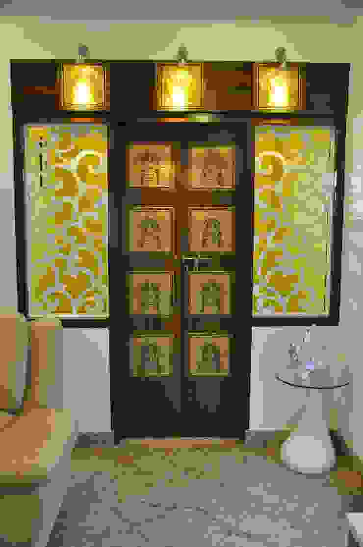 Dr.Z.S.'s Residential House DESIGNER GALAXY Modern living room