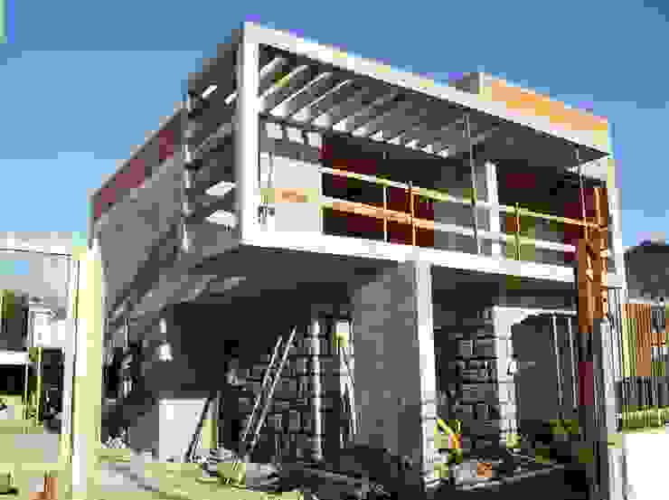 Casa Marcos Loureiro Arqtª Manuela Soutinho Casas modernas