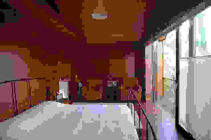 NORMA | Nova Arquitectura em Madeira (New Architecture in Wood) Rustieke slaapkamers Massief hout Hout